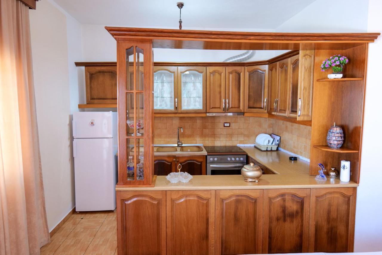 Vila Suljo Ksamil Bagian luar foto