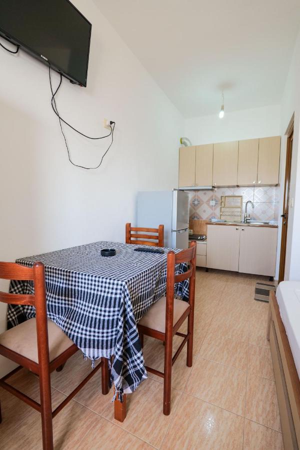 Vila Suljo Ksamil Bagian luar foto