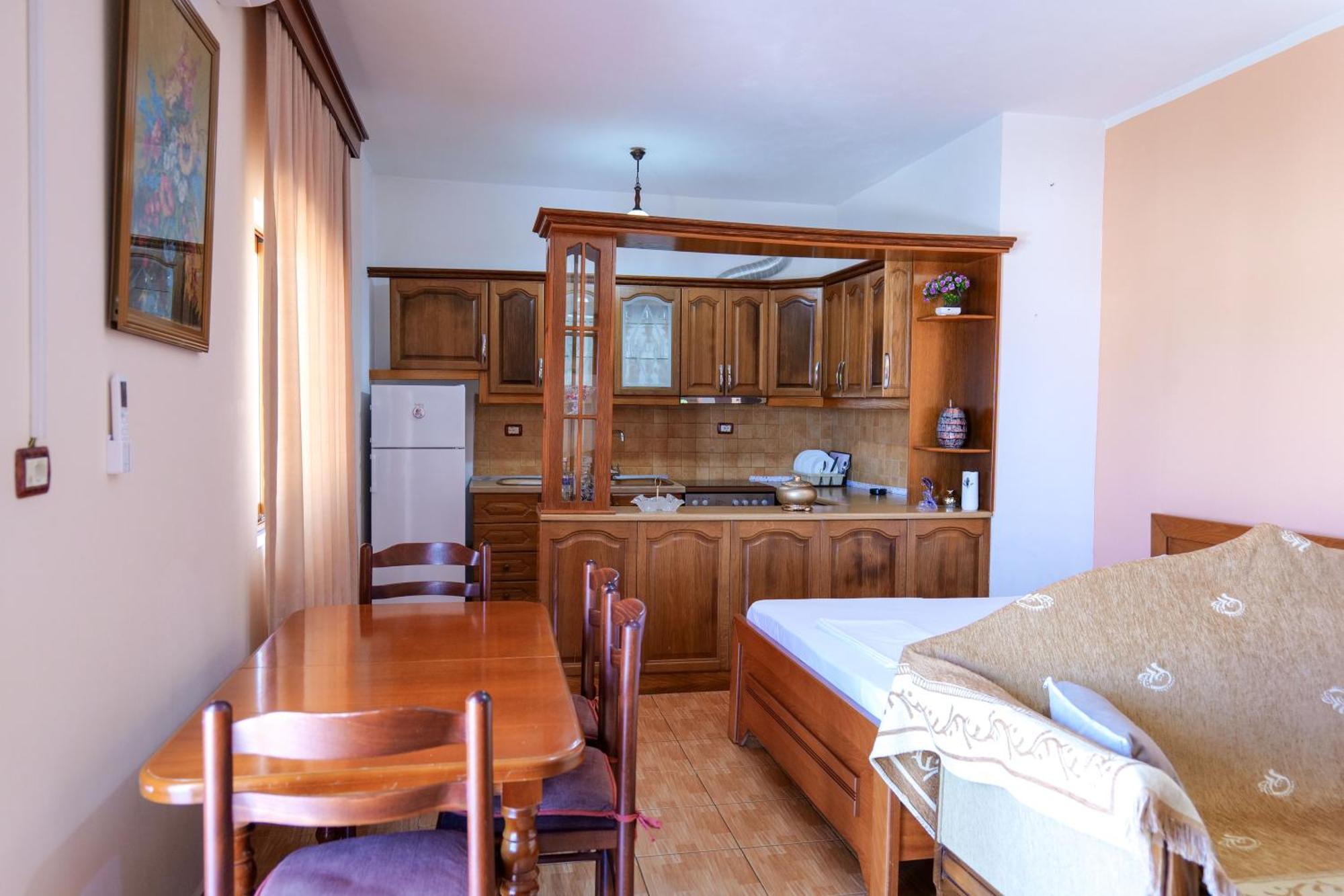 Vila Suljo Ksamil Bagian luar foto
