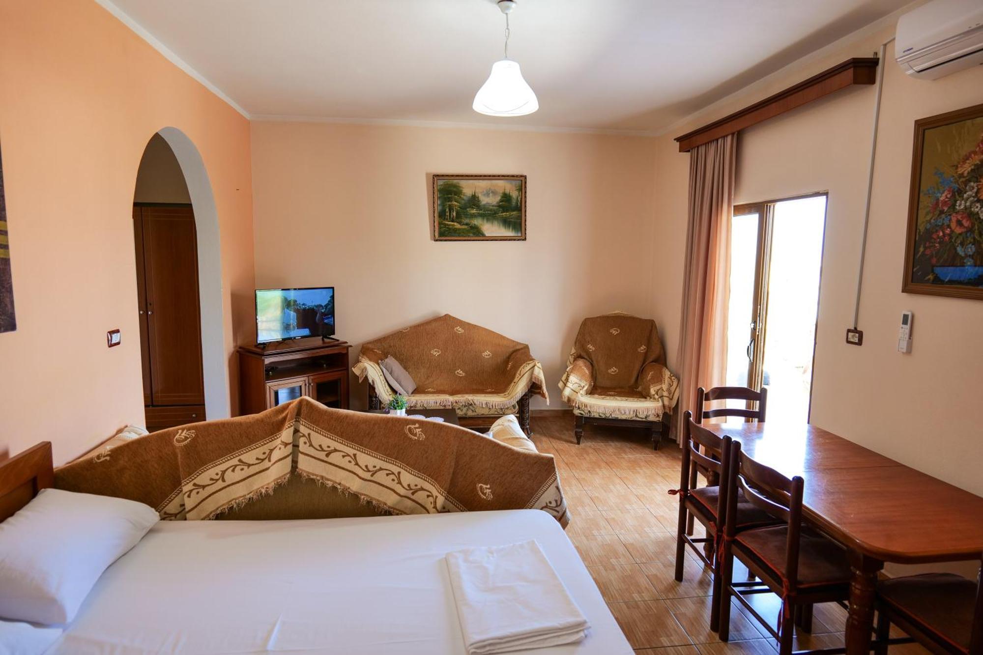 Vila Suljo Ksamil Bagian luar foto